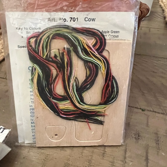 Vintage cross stitch patterns - Picture 2 of 6